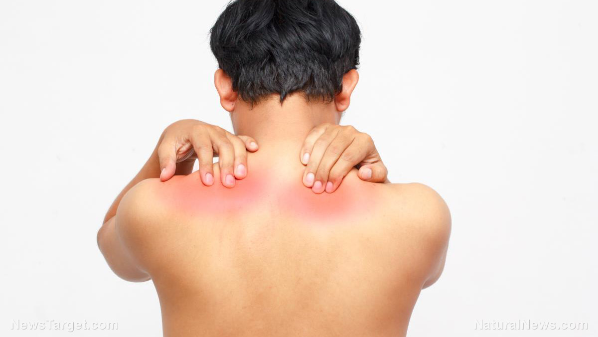 pain-under-the-shoulder-blade-7-possible-causes-and-how-to-prevent-it